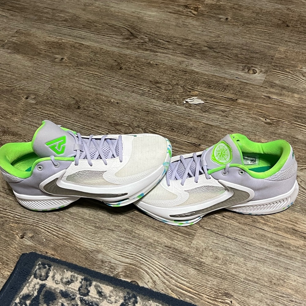 Nike, men’s size 10.5, (used) lightly worn